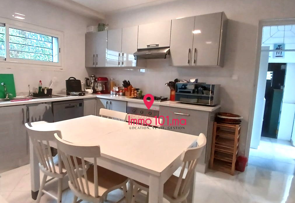 Location villa vide à OLM Souissi AYLVV2383